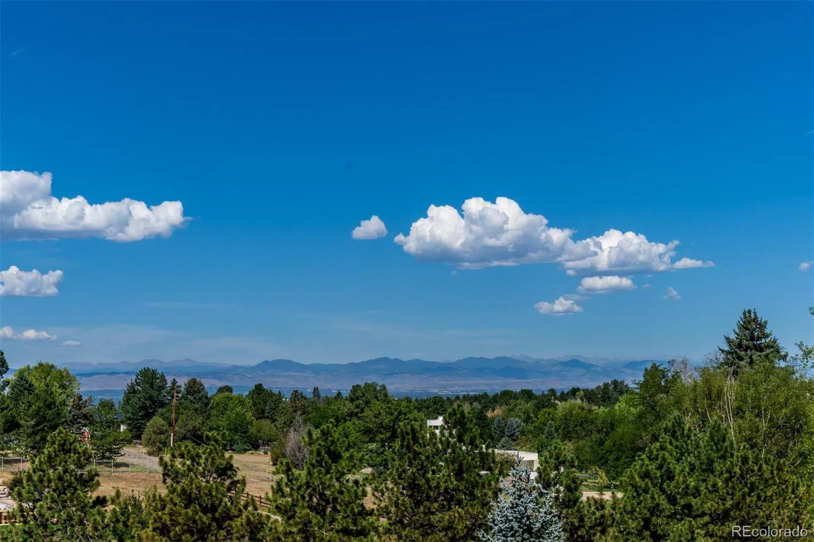 4885 S Monaco Street #206 Denver CO 80237 | MLS #REC7033188 08302026184835 1600 40