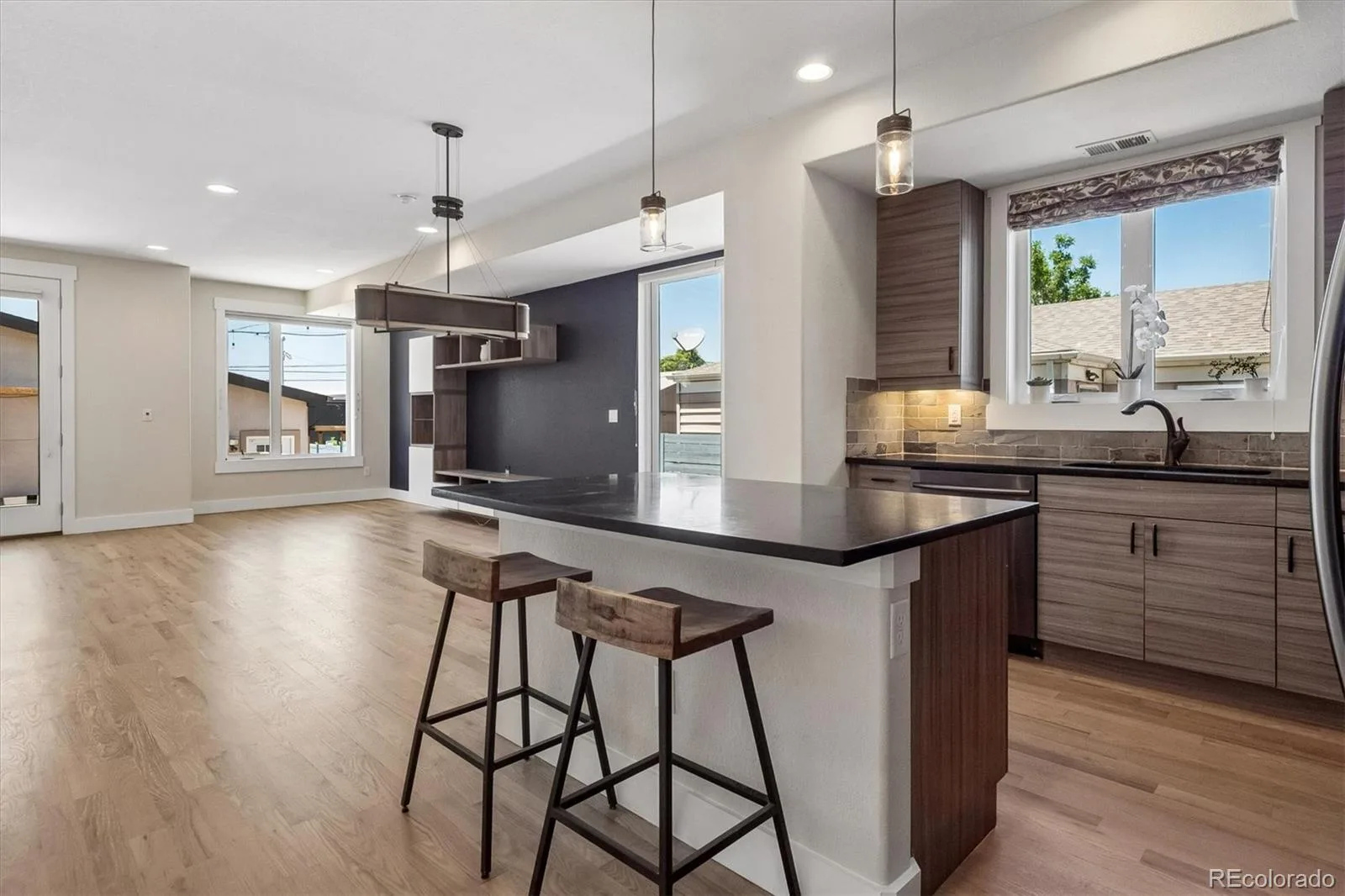 2235 S Cherokee Street Denver CO 80223 | MLS #REC7033490 08052026041349 1600 33