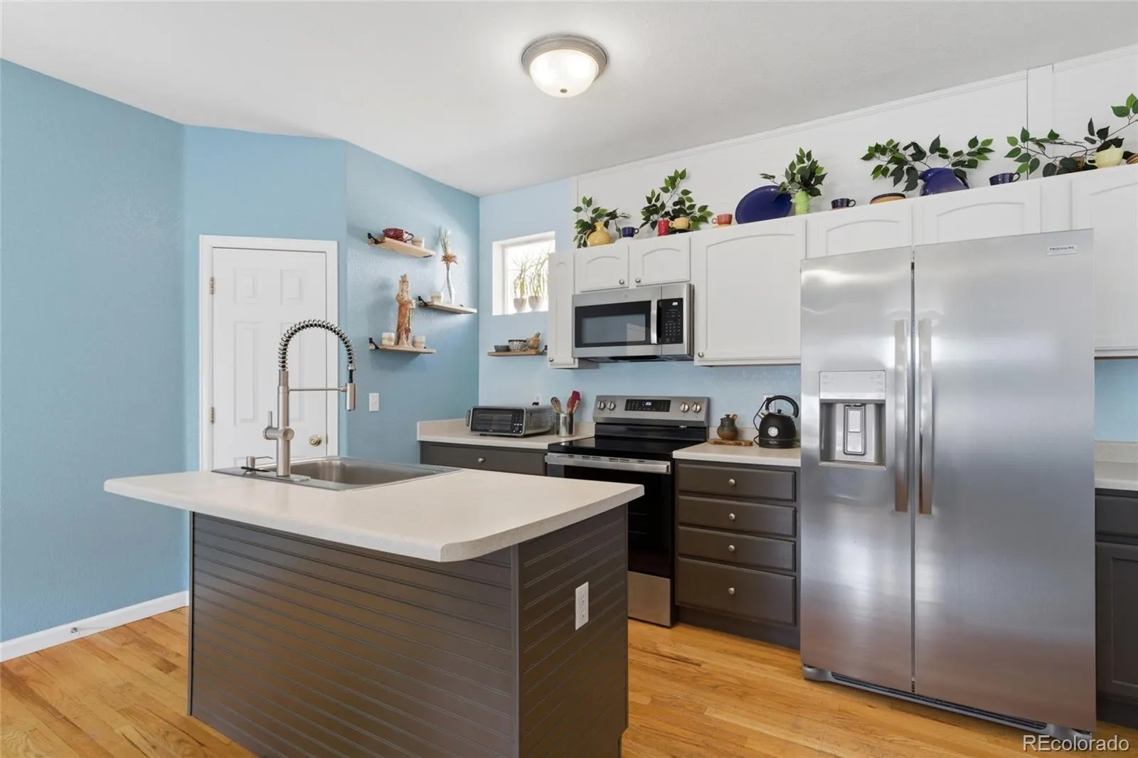 04172026185702 1600 16