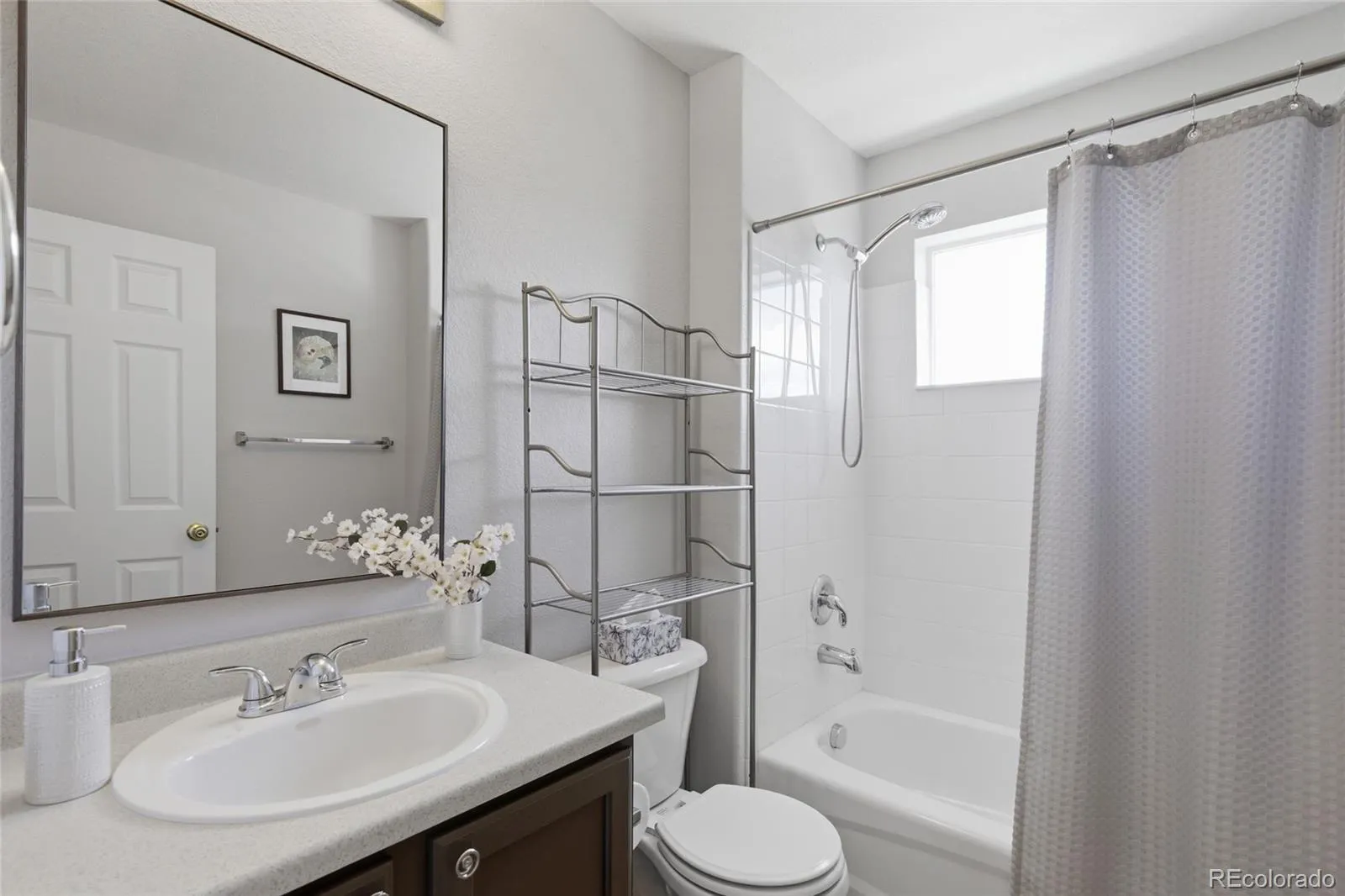 04172026185702 1600 24