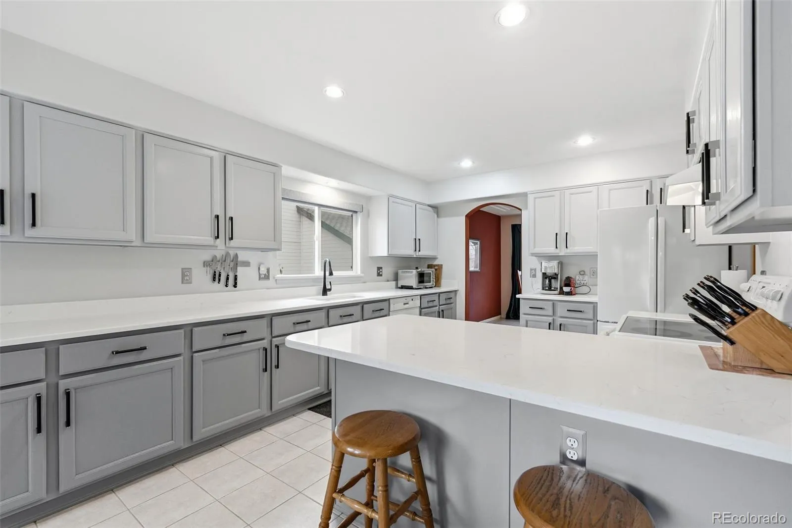 04152026192005 1600 11