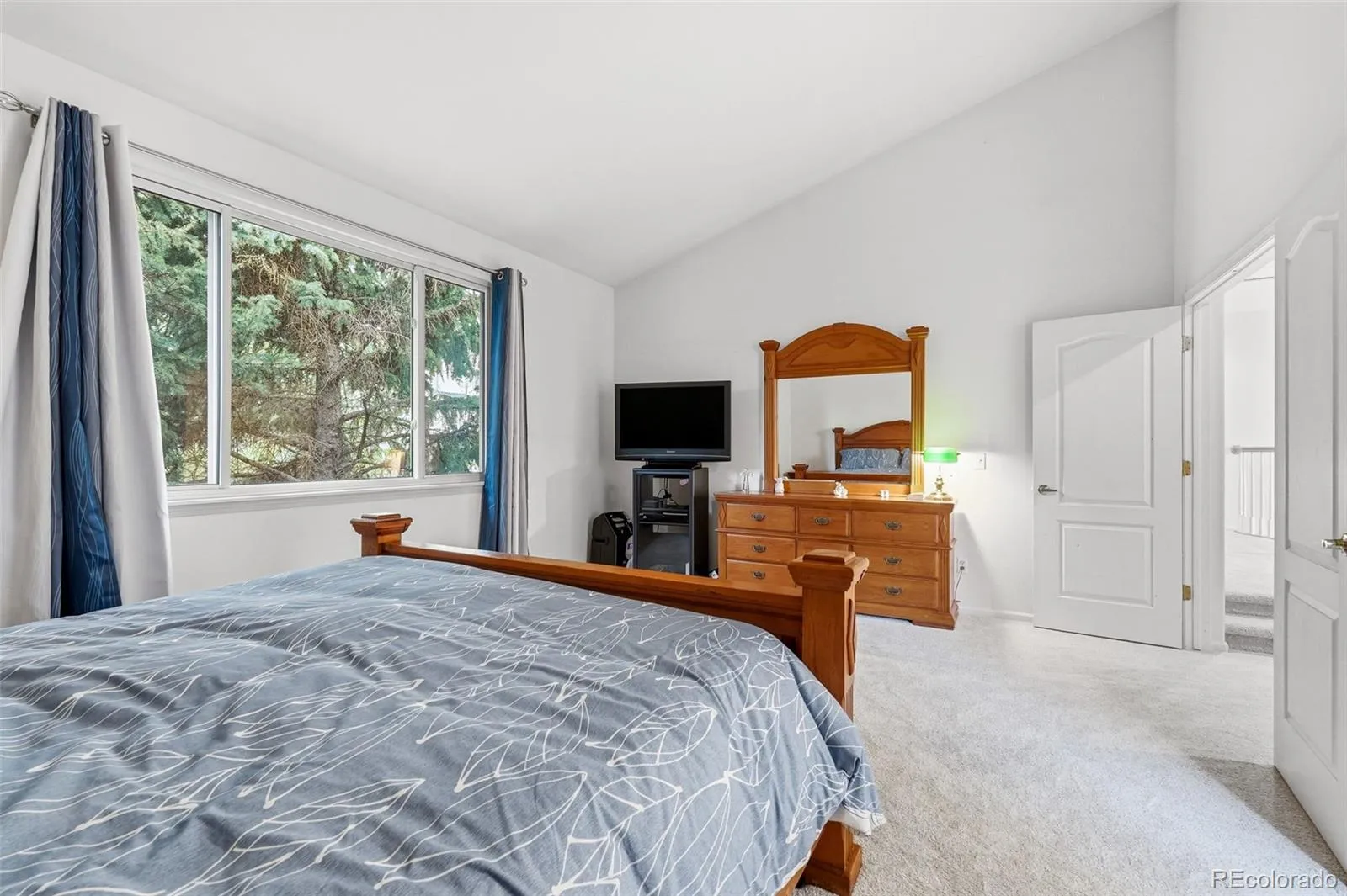 04152026192005 1600 16