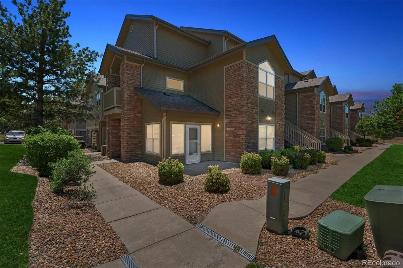 18151 E Flora Place #C Aurora CO 80013 | MLS #REC7036484 09232026185837 1600 30
