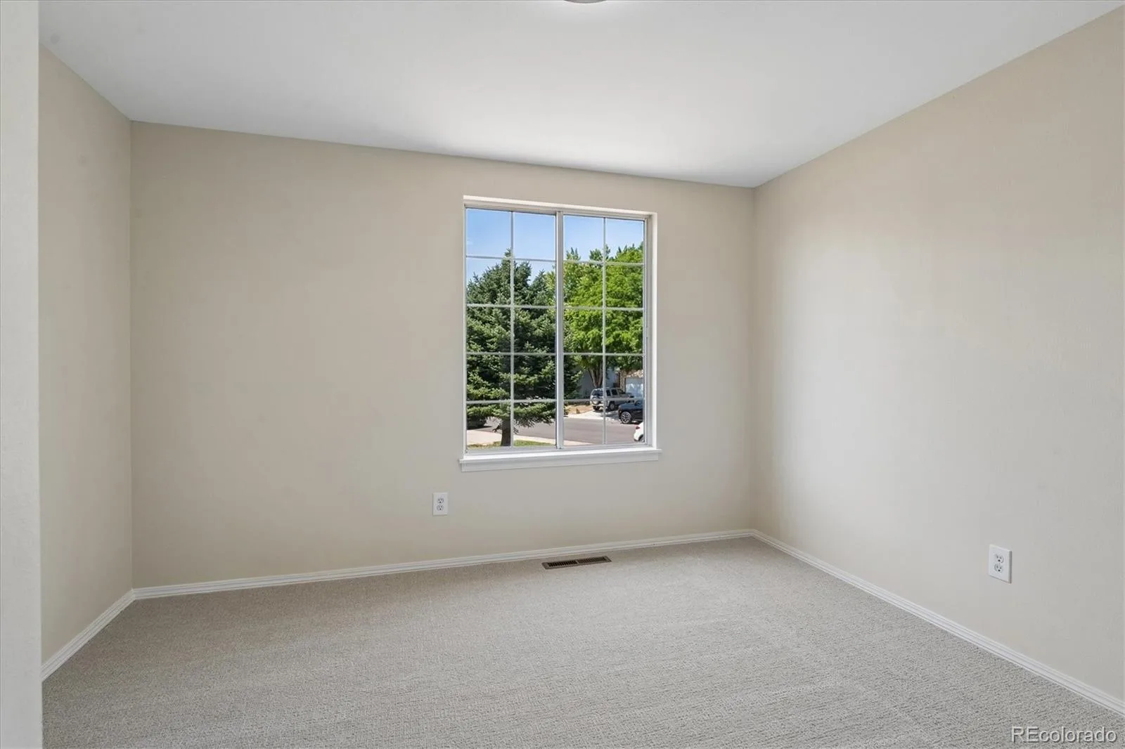 8045 Bryant Street Westminster CO 80031 | MLS #REC7036682 07202026212111 1600 18