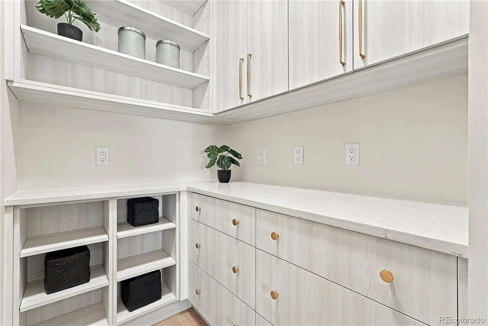 1608 S Washington Street Denver CO 80210 | MLS #REC7038465 10142026154358 1600 12