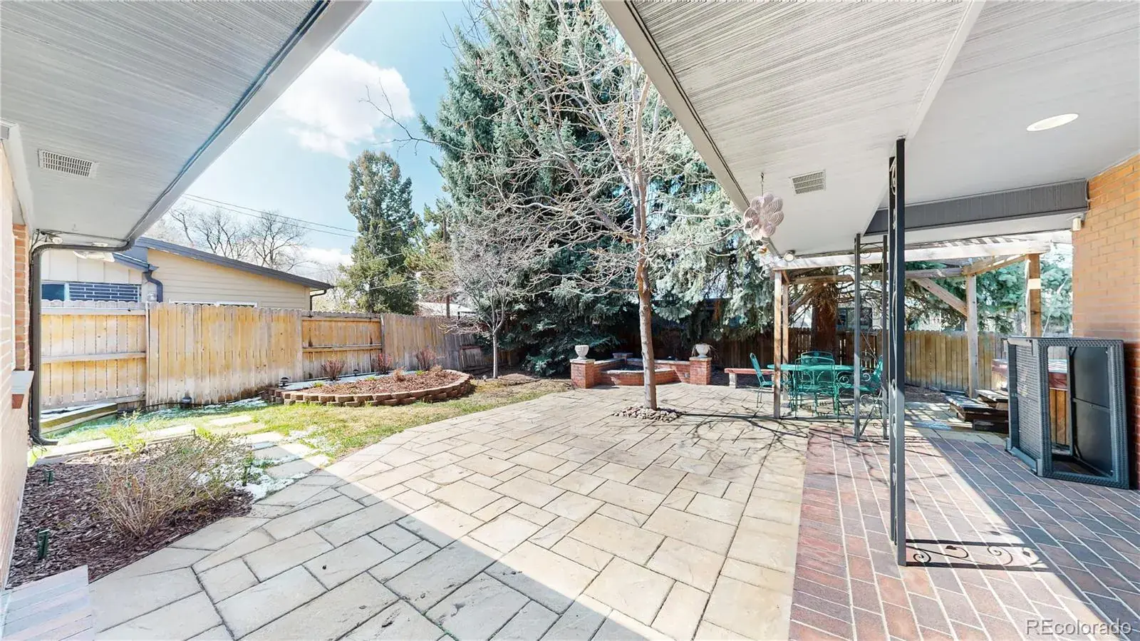 03052026155952 1600 42