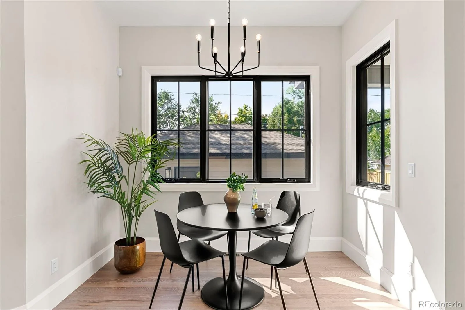 1295 S Garfield Street Denver CO 80210 | MLS #REC7039945 10122026222737 1600 4