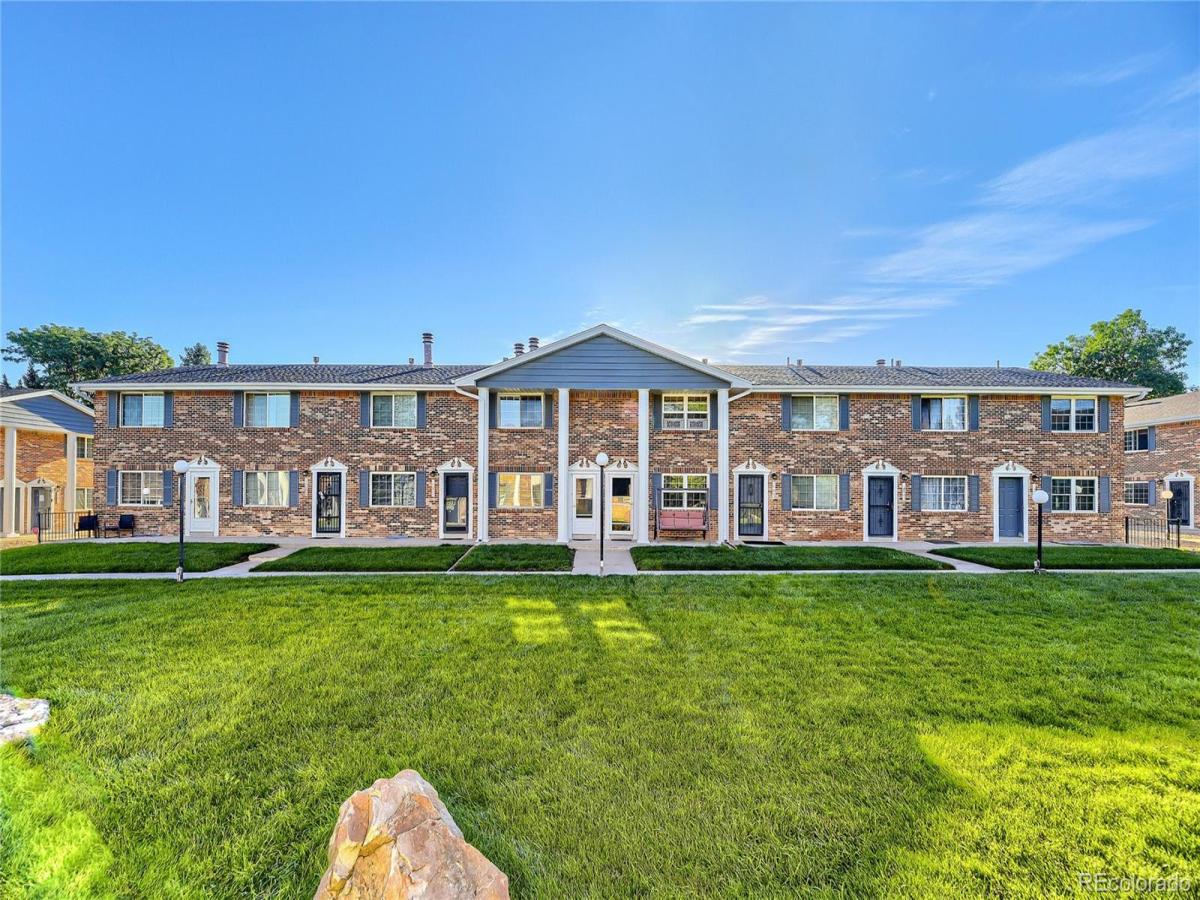 14076 E Utah Circle Aurora CO 80012 | MLS #REC7040549 MLS #REC7040549 image #0
