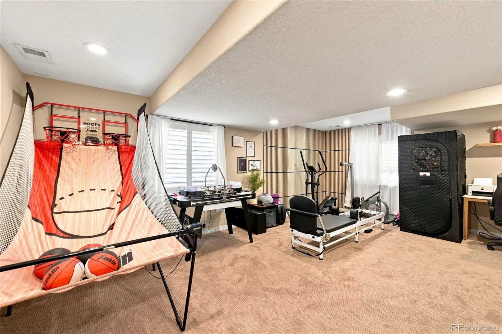 10670 Singleleaf Court Parker CO 80134 | MLS #REC7041464 08132026153702 1600 37