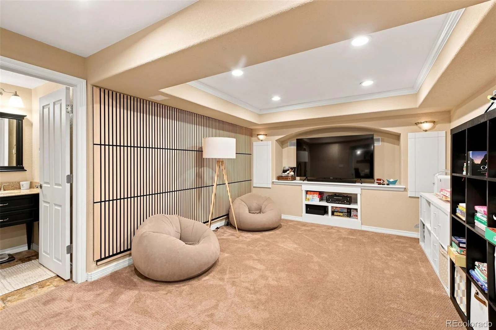 10670 Singleleaf Court Parker CO 80134 | MLS #REC7041464 08132026153702 1600 38