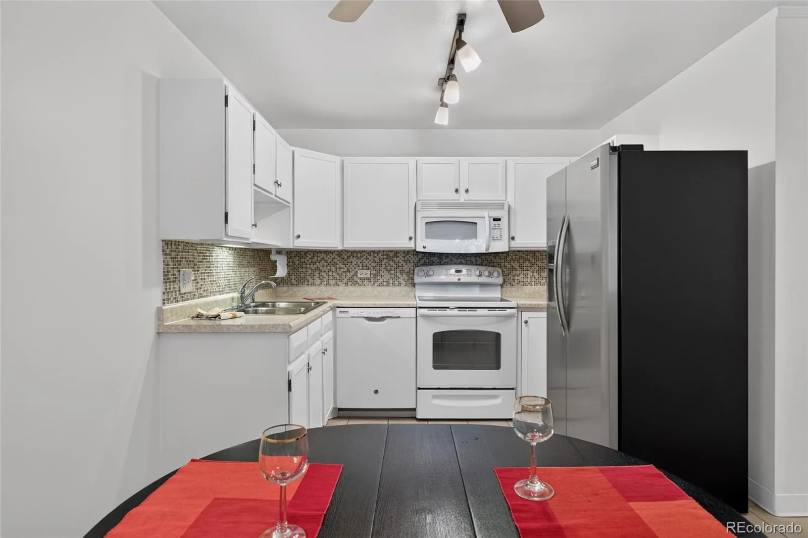 9300 E Center Avenue #1B Denver CO 80247 | MLS #REC7043036 07012026225944 1600 2