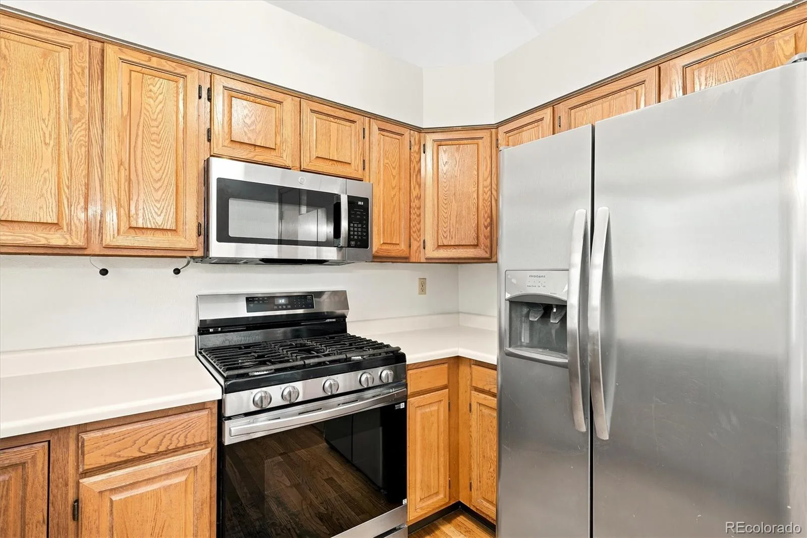 6757 W Mexico Place Lakewood CO 80232 | MLS #REC7043404 07172026221256 1600 13