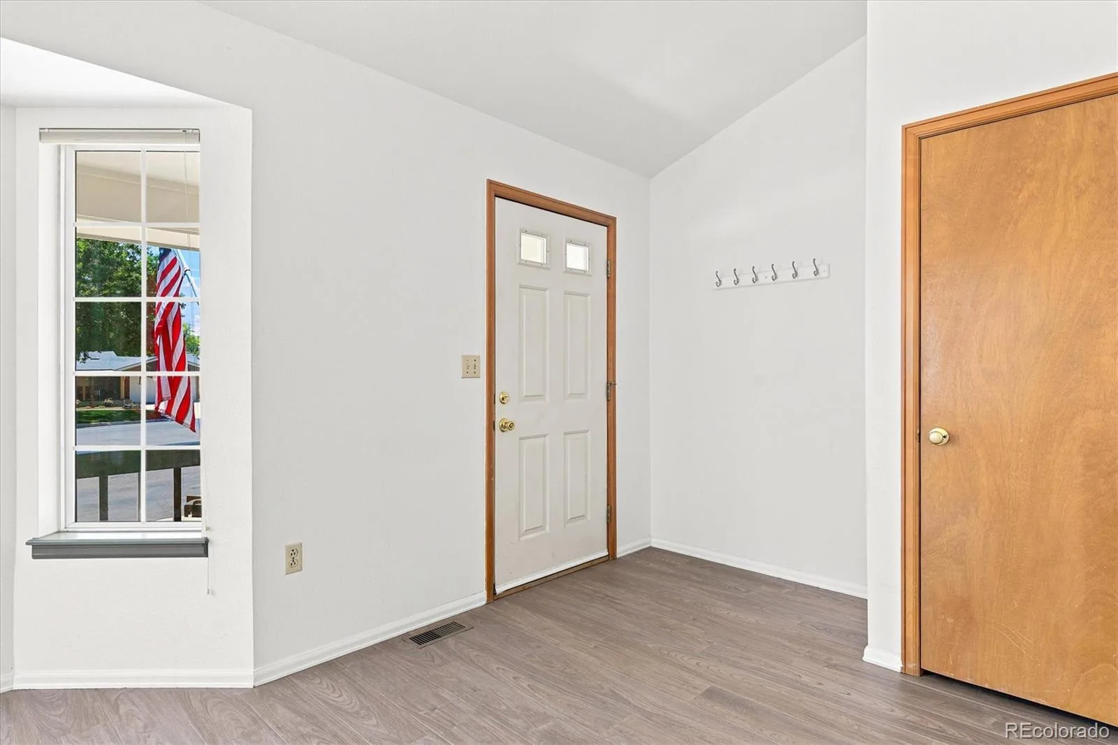6757 W Mexico Place Lakewood CO 80232 | MLS #REC7043404 07172026221256 1600 7