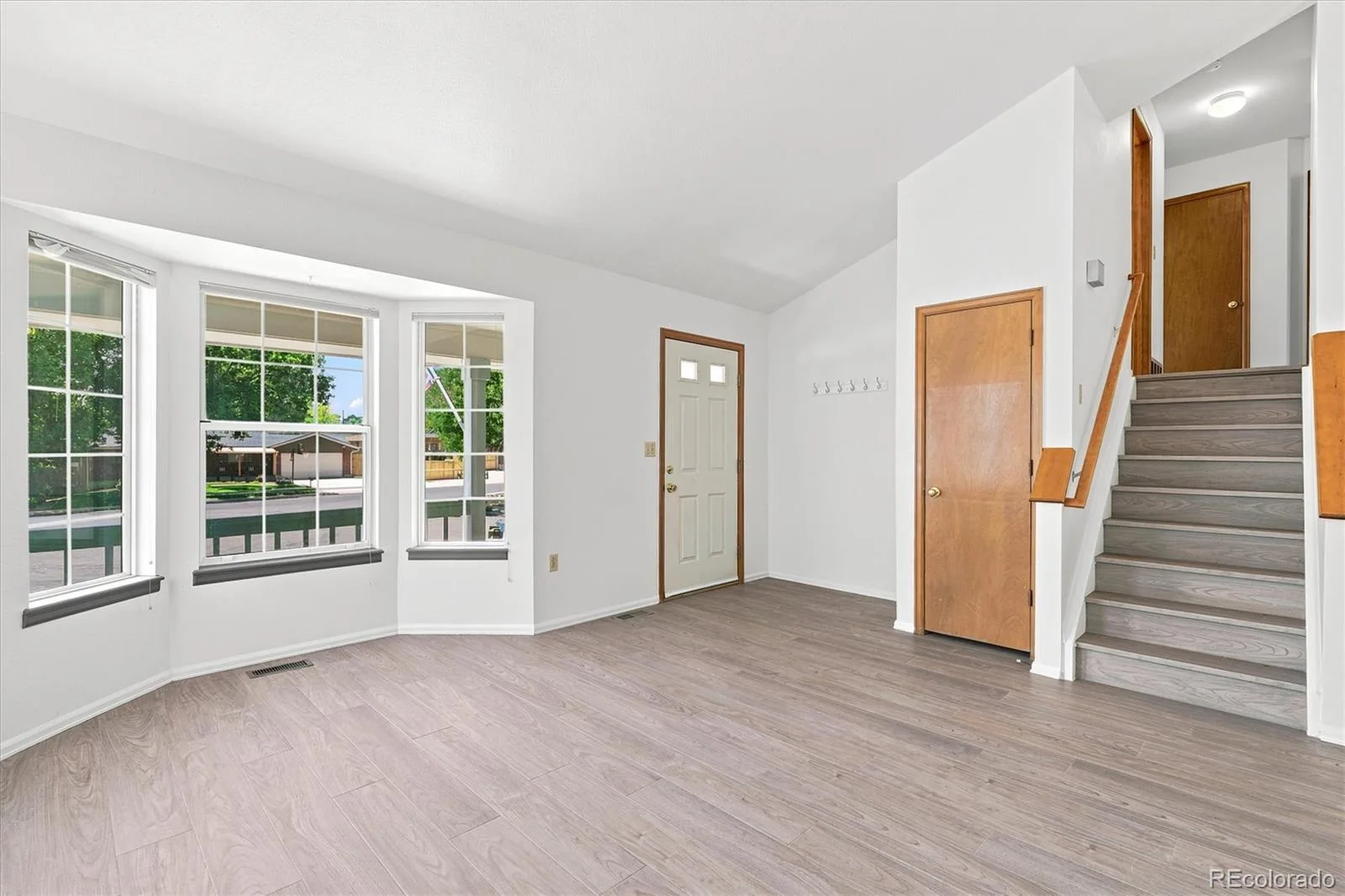 6757 W Mexico Place Lakewood CO 80232 | MLS #REC7043404 07172026221256 1600 9