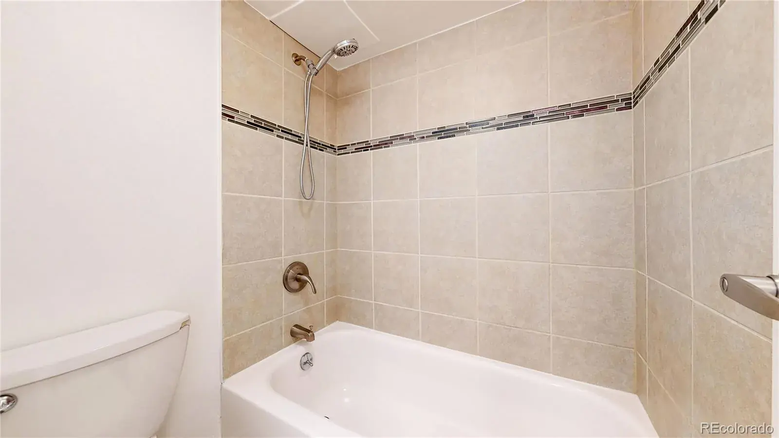 01092026005519 1600 15