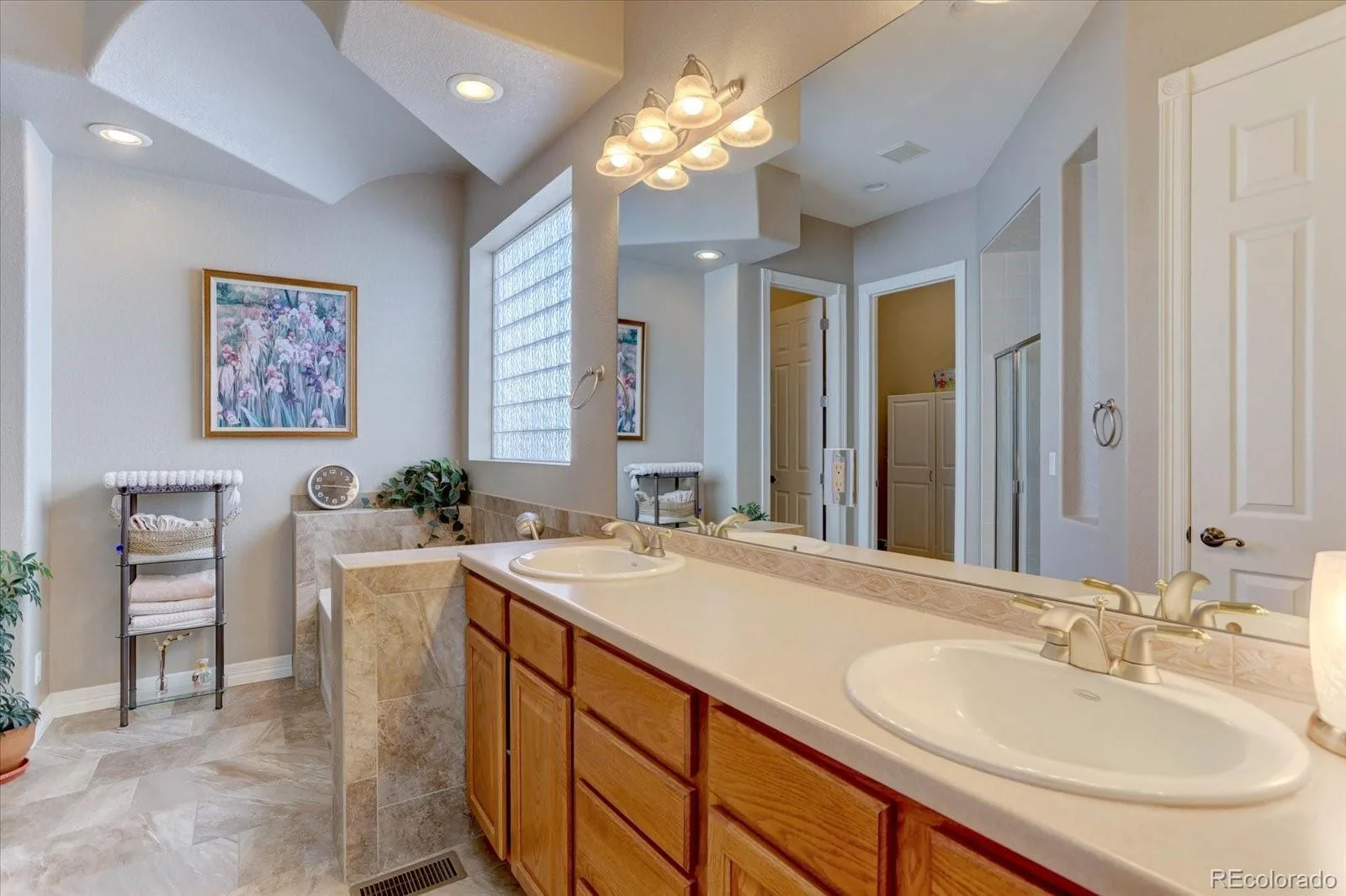 9557 W Plymouth Avenue Littleton CO 80128 | MLS #REC7044416 07042026011452 1600 15