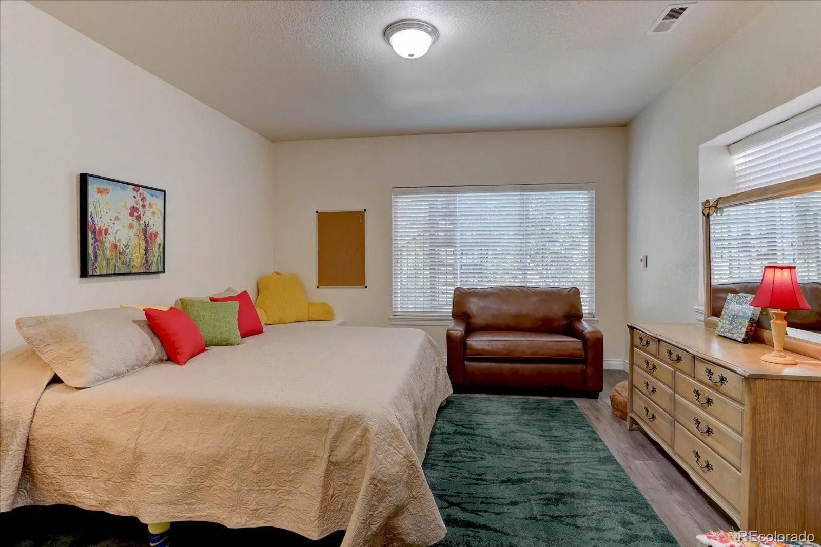 9557 W Plymouth Avenue Littleton CO 80128 | MLS #REC7044416 07042026011452 1600 31