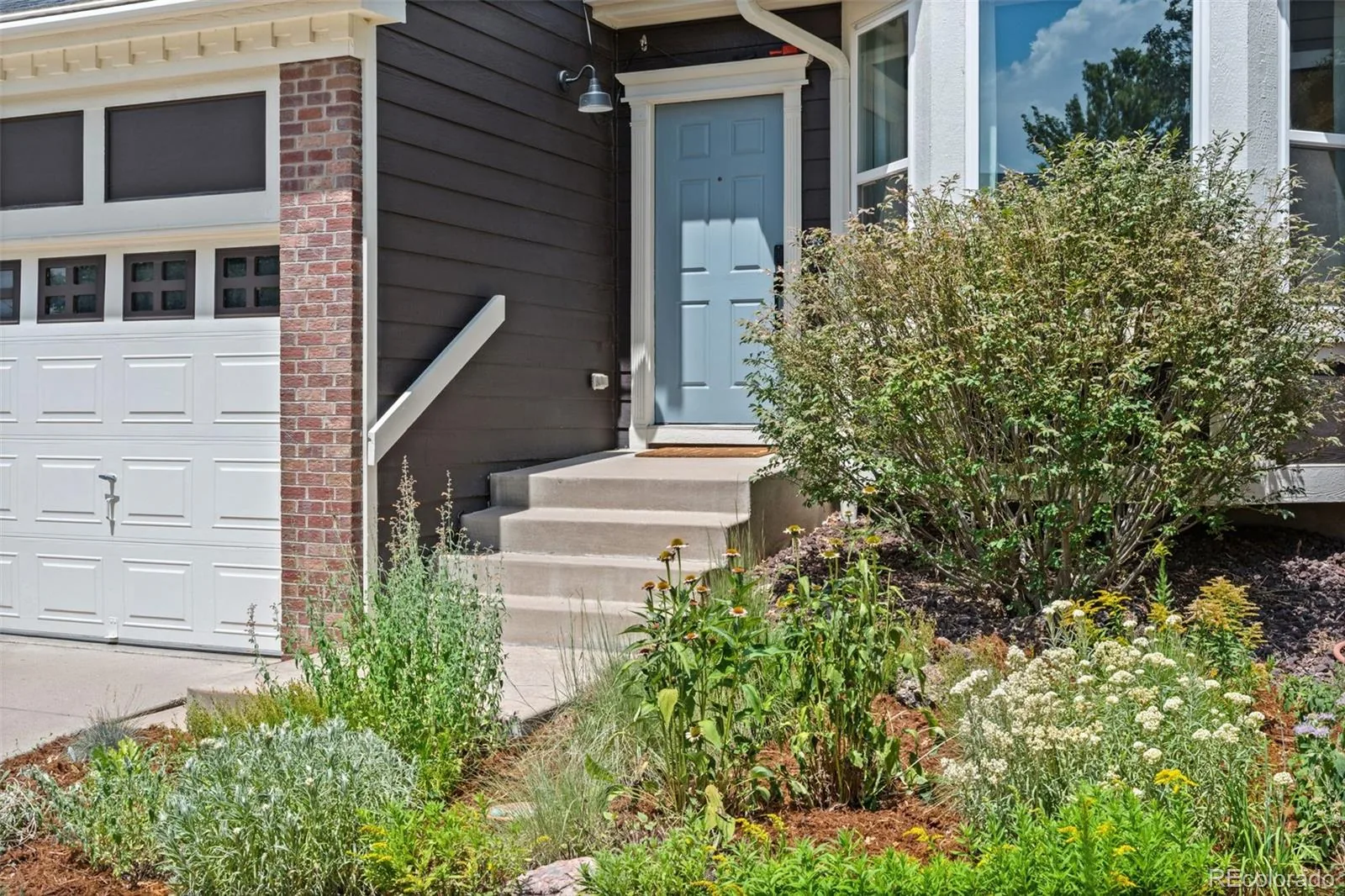 1181 Riddlewood Road Highlands Ranch CO 80129 | MLS #REC7044673 08212026200918 1600 1