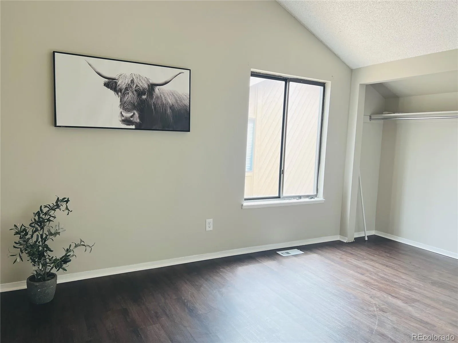10107 E Peakview Avenue Englewood CO 80111 | MLS #REC7044679 07172026020441 1600 17