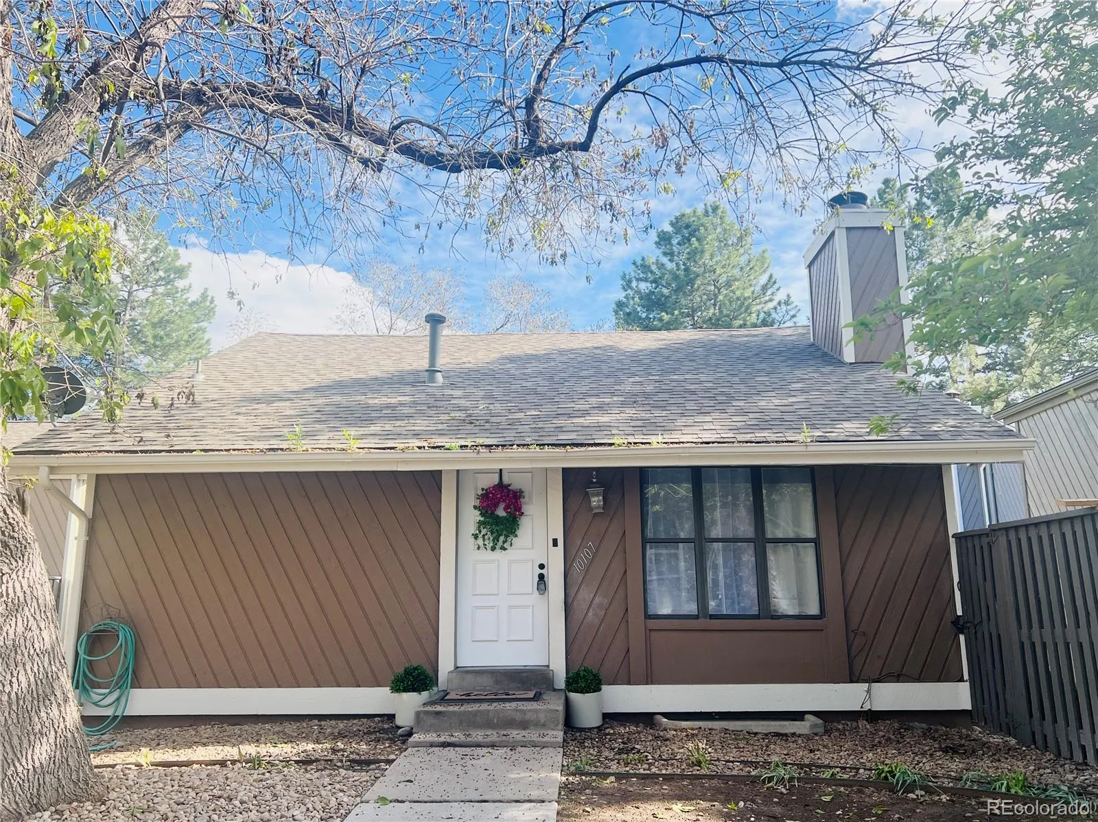 10107 E Peakview Avenue Englewood CO 80111 | MLS #REC7044679 07172026020441 1600 24