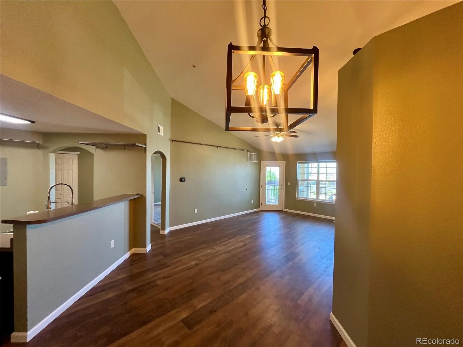5694 N Gibralter Way #306 Aurora CO 80019 MLS #REC7044846 06012026191000 1600 4