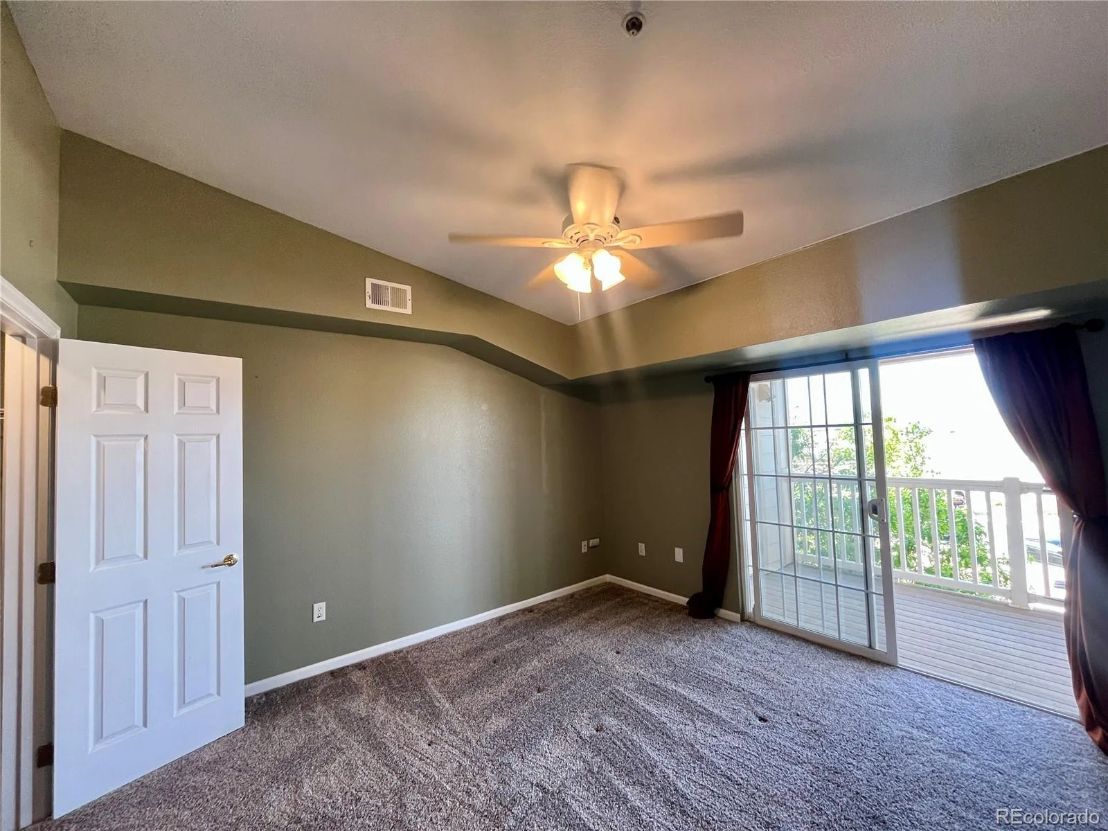 5694 N Gibralter Way #306 Aurora CO 80019 MLS #REC7044846 06012026191000 1600 7