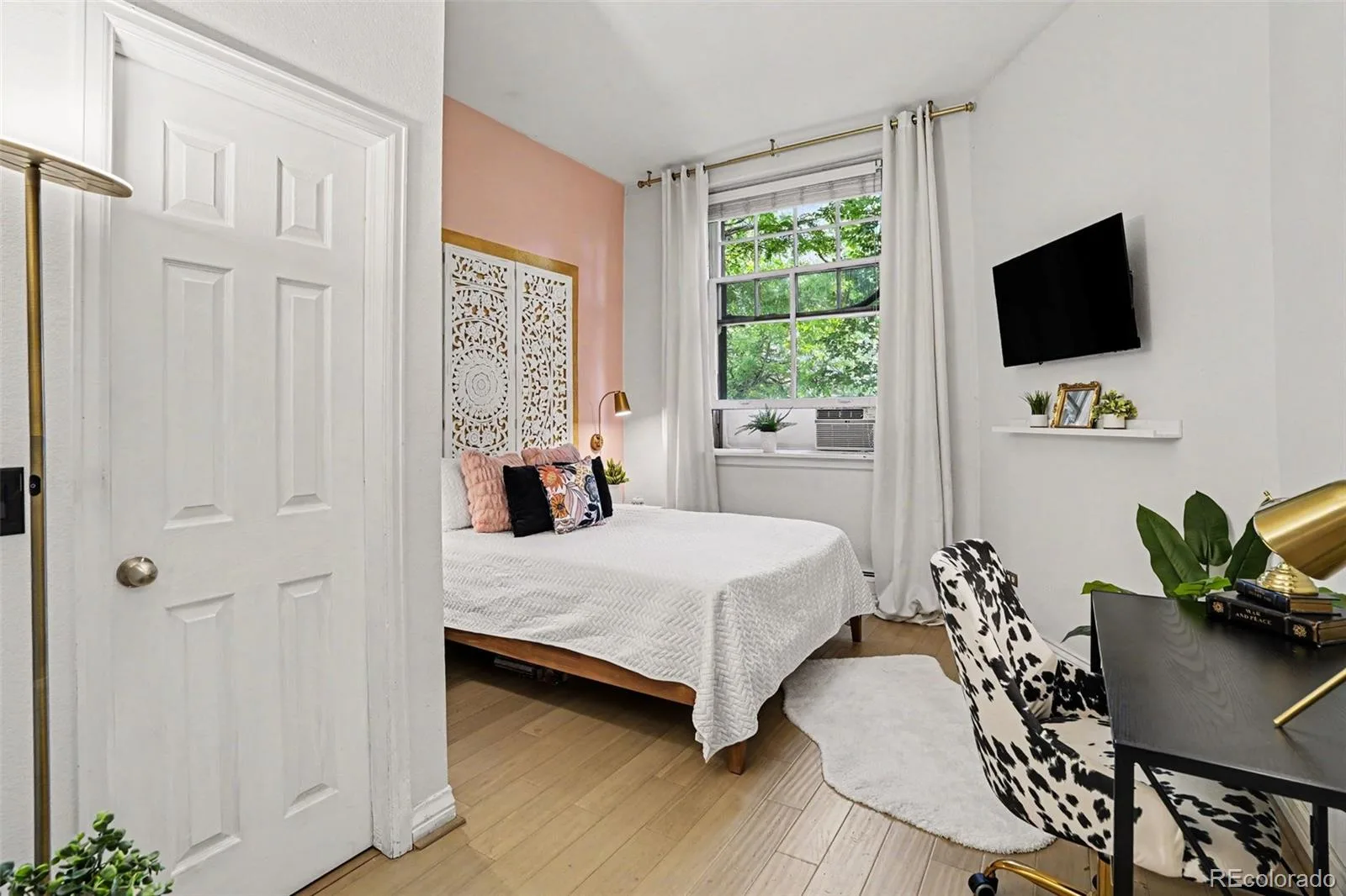 08252026185515 1600 24