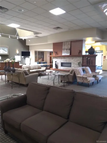620 S Alton Way #1A Denver CO 80247 | MLS #REC7046963 09222026191736 800 33