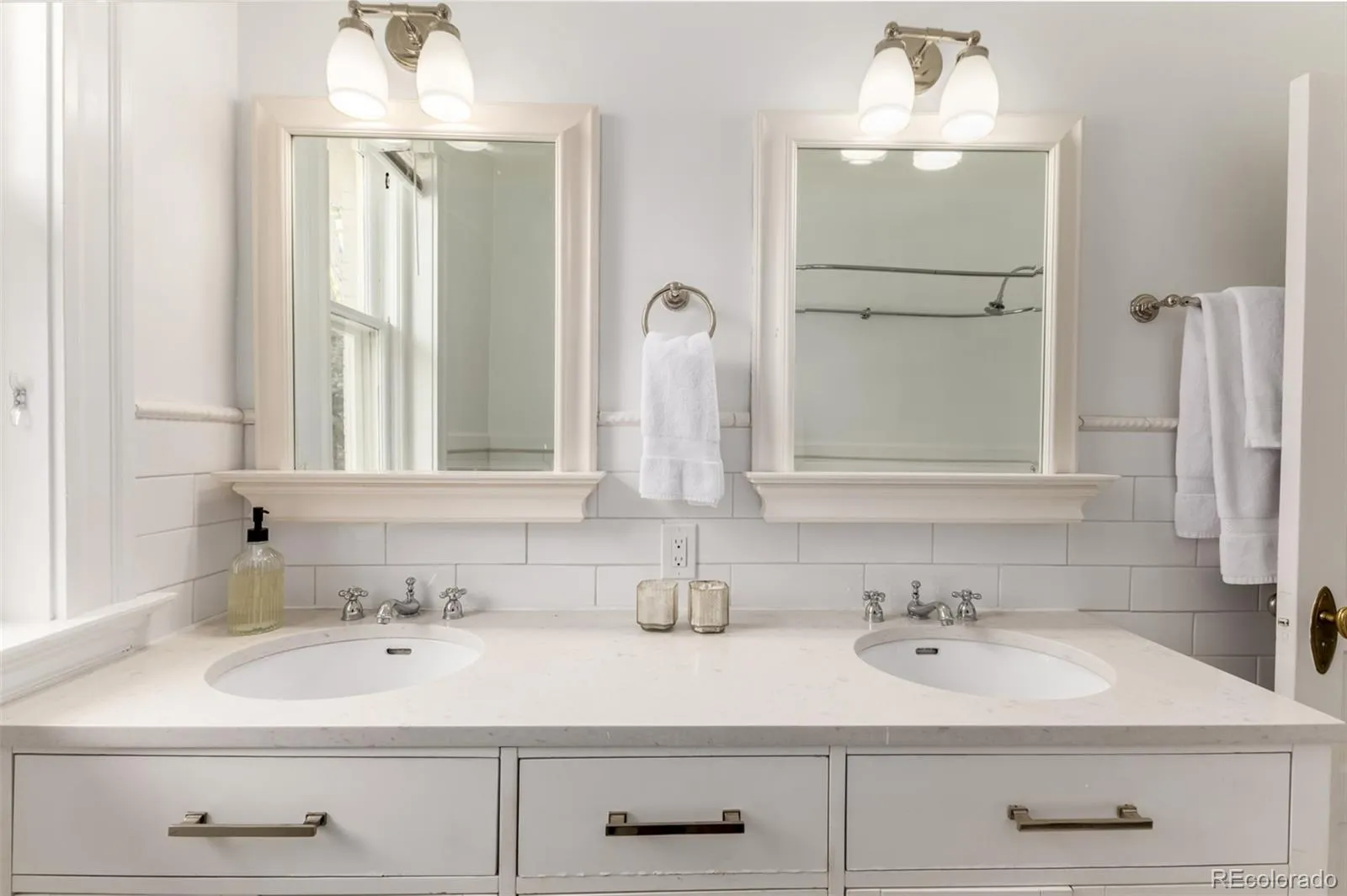 04152026224314 1600 30