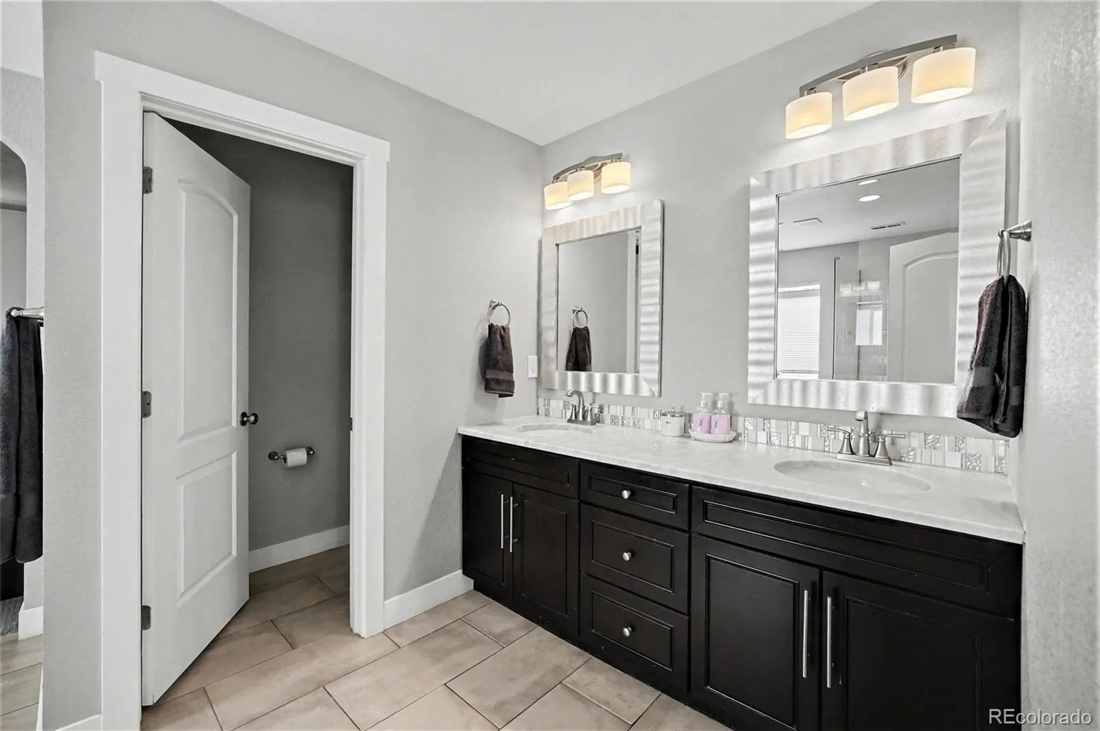 04172026230355 1600 17