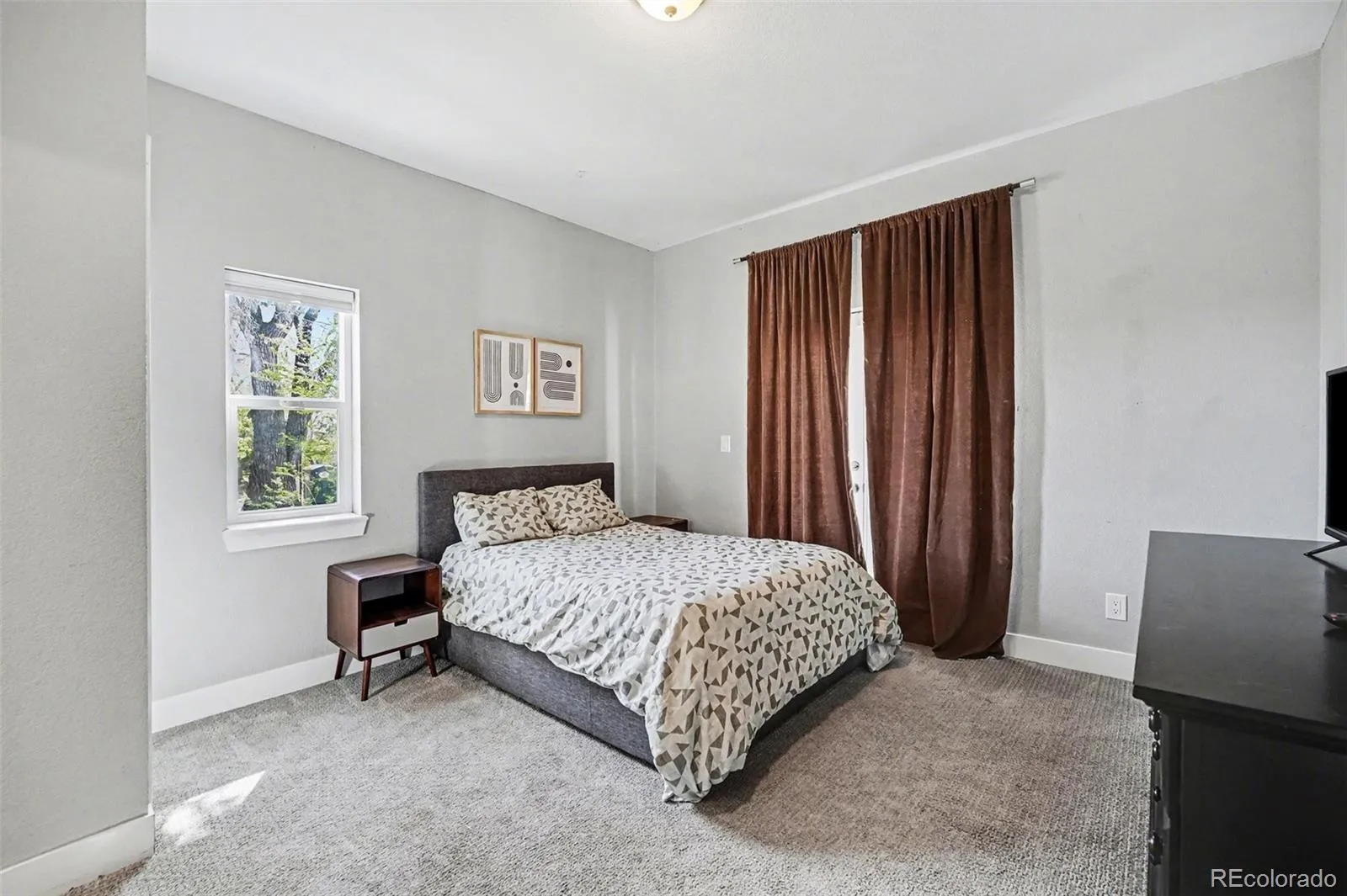 04172026230355 1600 23