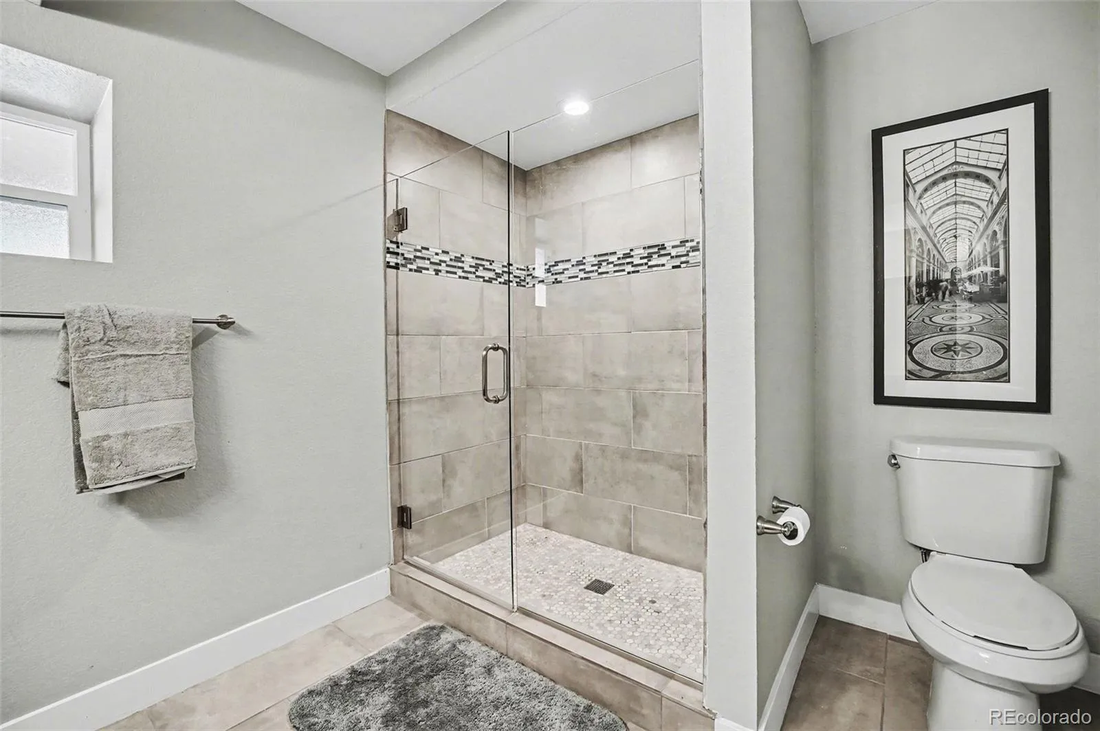 04172026230355 1600 26