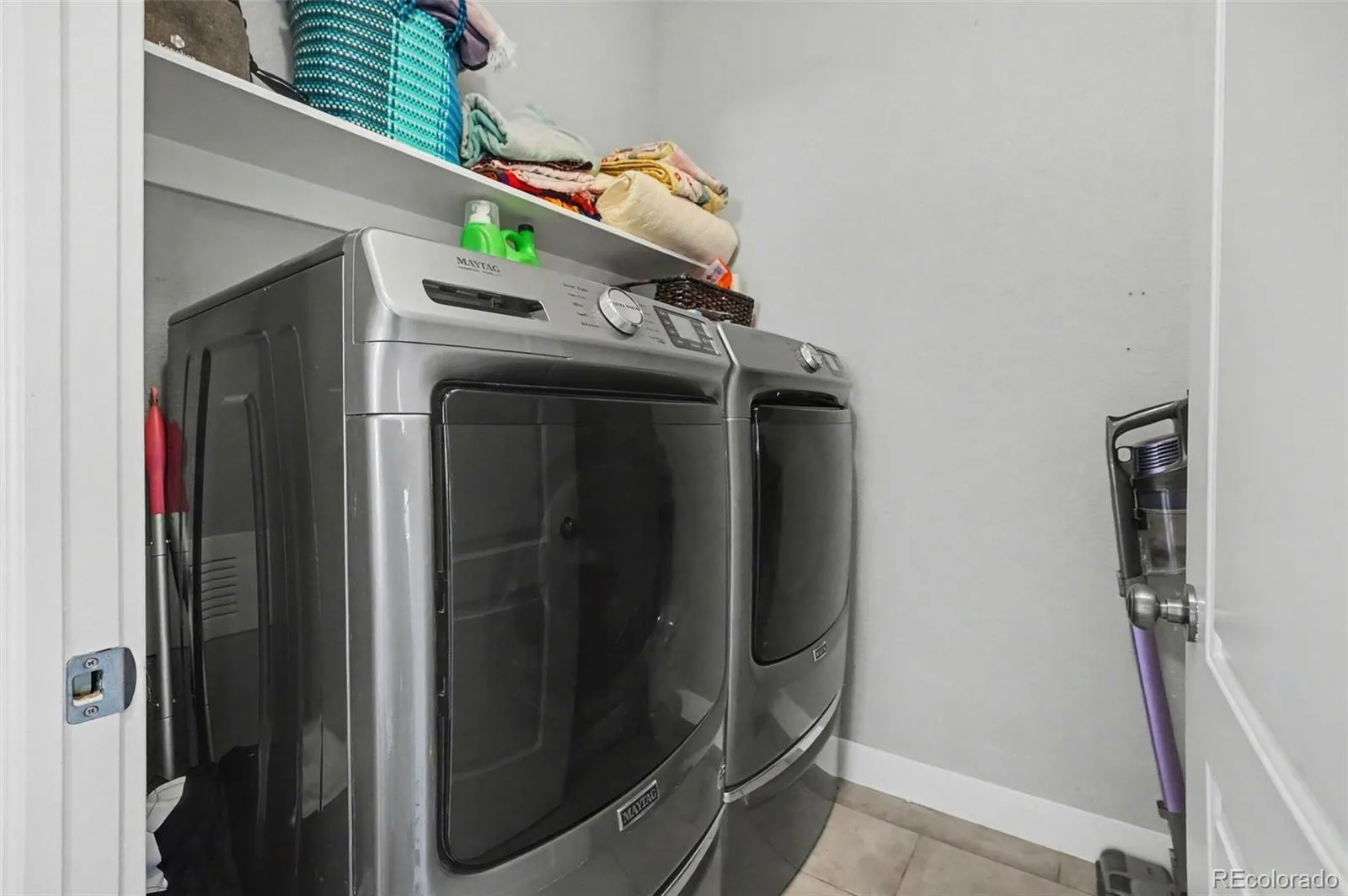 04172026230355 1600 32