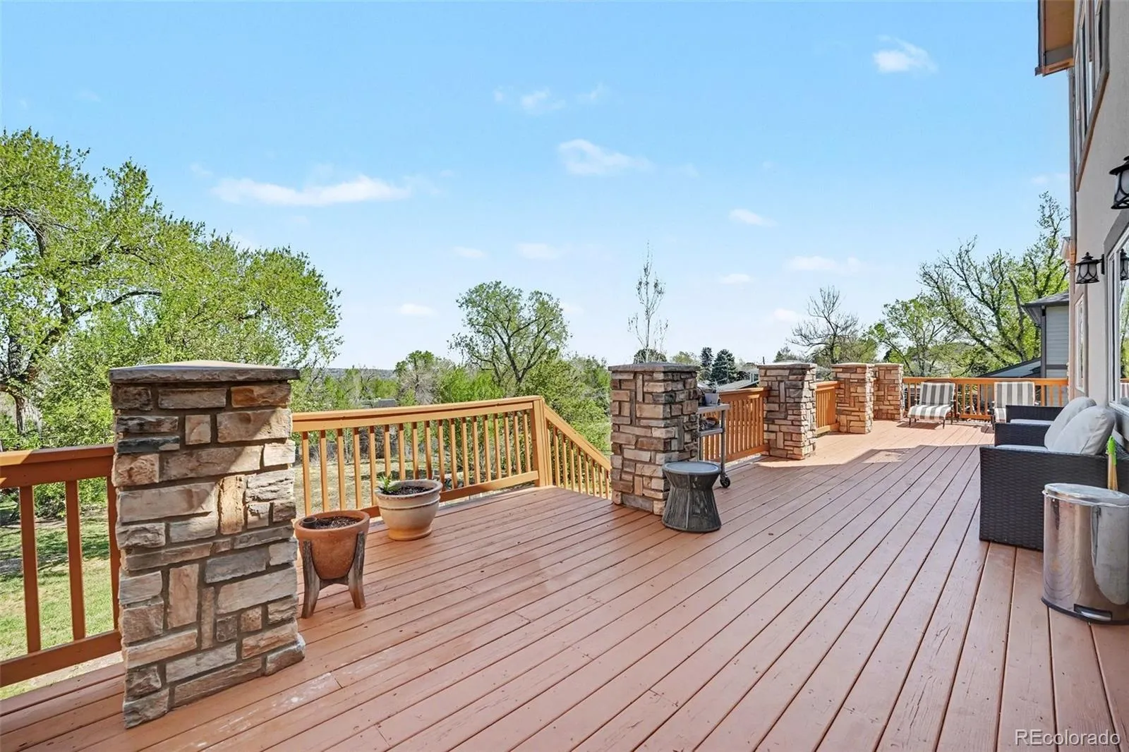 04172026230355 1600 6