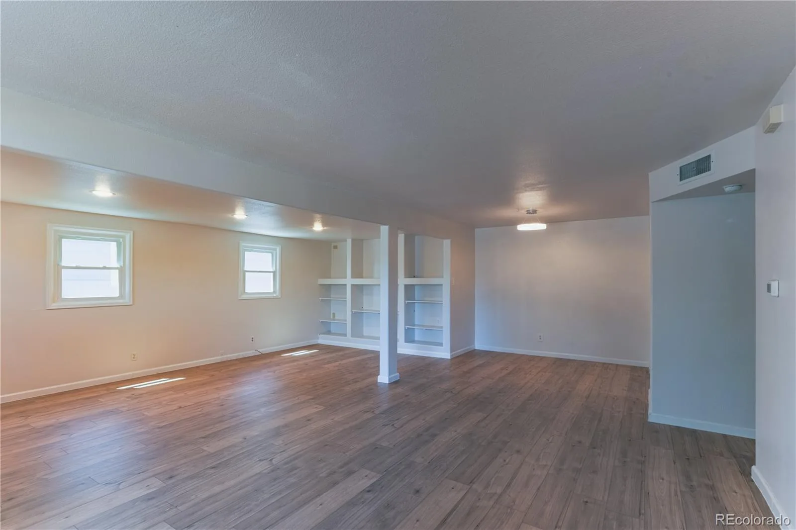 941 Zion Street Aurora CO 80011 | MLS #REC7047964 08242026230506 1600 4