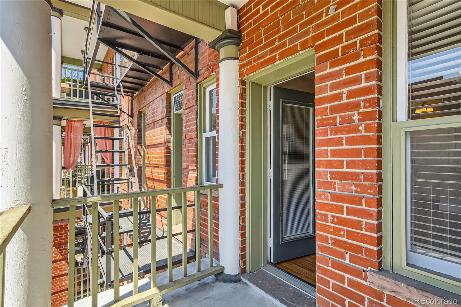 1376 N Pearl Street #212 Denver CO 80203 | MLS #REC7051024 07192026205459 1600 4