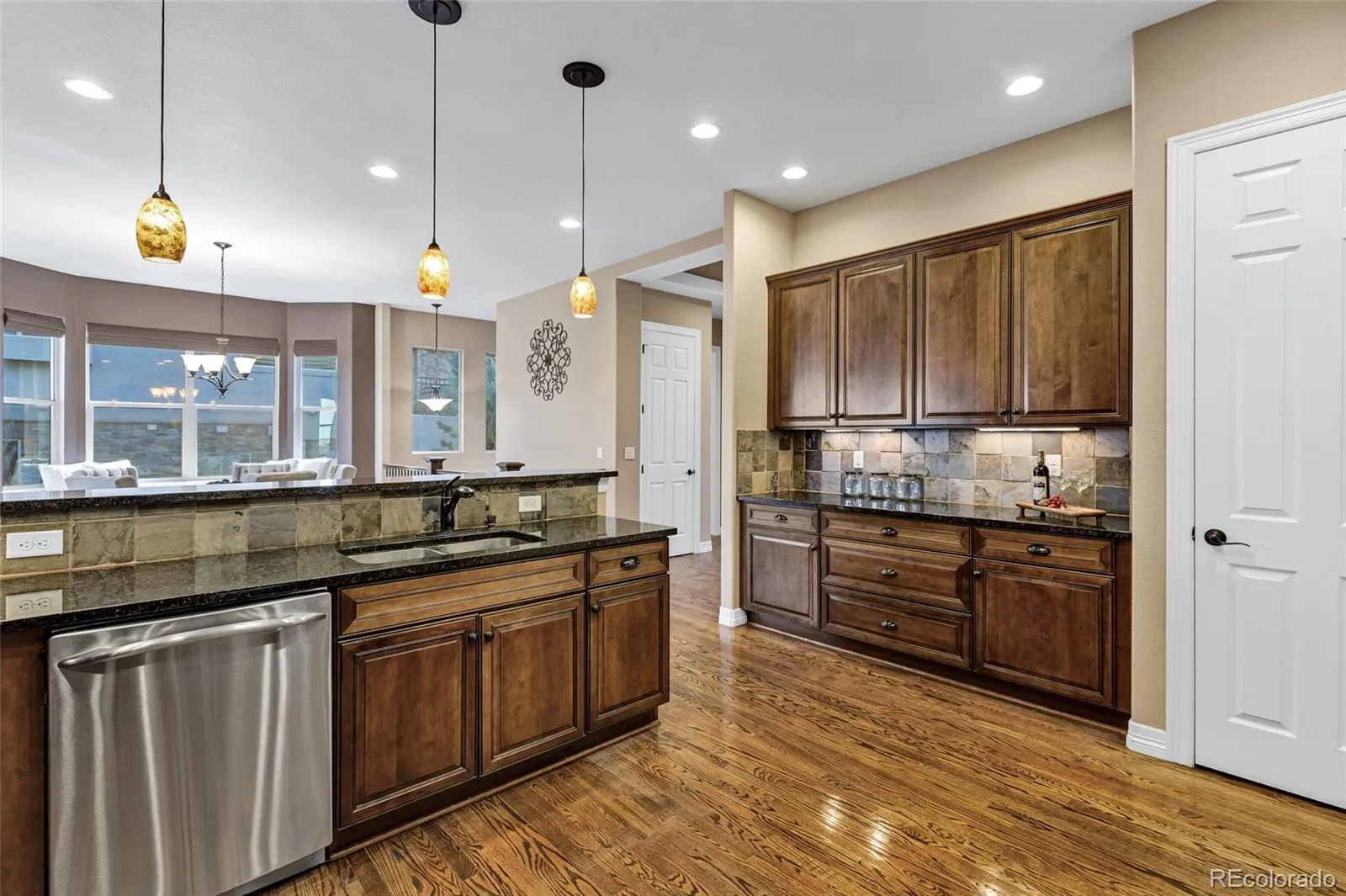5220 Rialto Drive Parker CO 80134 MLS #REC7051547 04012026150634 1600 15