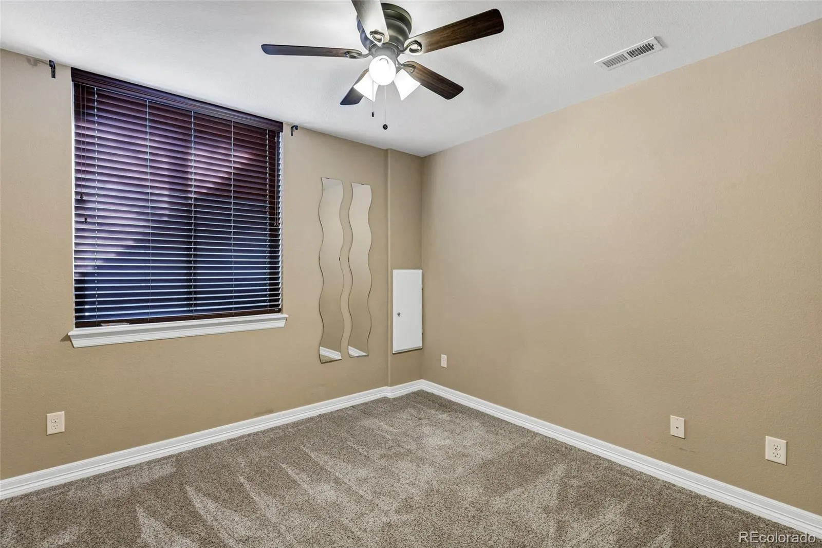 5220 Rialto Drive Parker CO 80134 MLS #REC7051547 04012026150634 1600 27