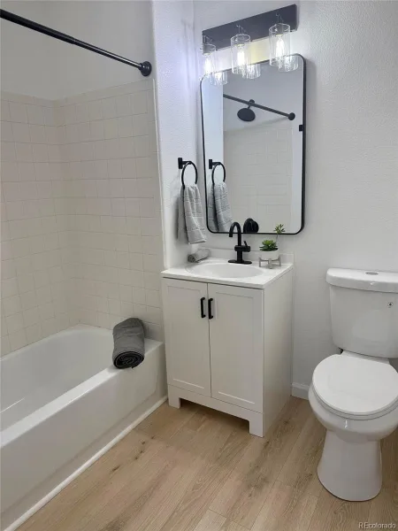 494 Black Feather Loop #106 Castle Rock CO 80104 | MLS #REC7051569 08032026200145 800 10