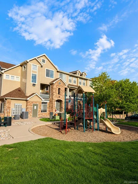 494 Black Feather Loop #106 Castle Rock CO 80104 | MLS #REC7051569 08032026200145 800 16