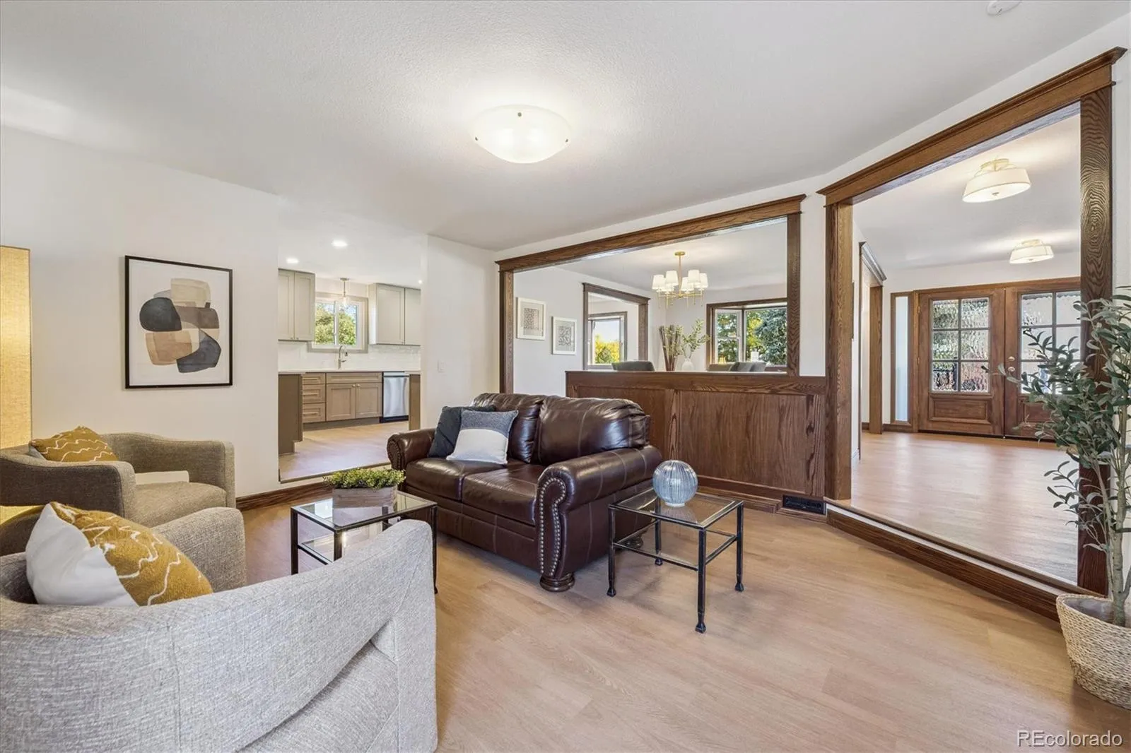 04152026210637 1600 12