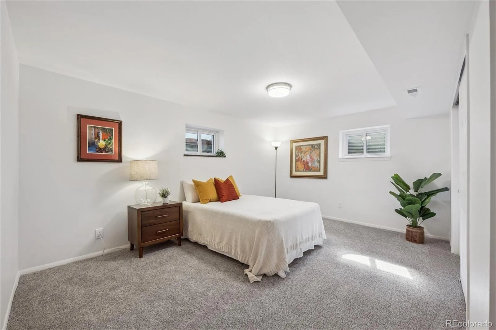 04152026210637 1600 36