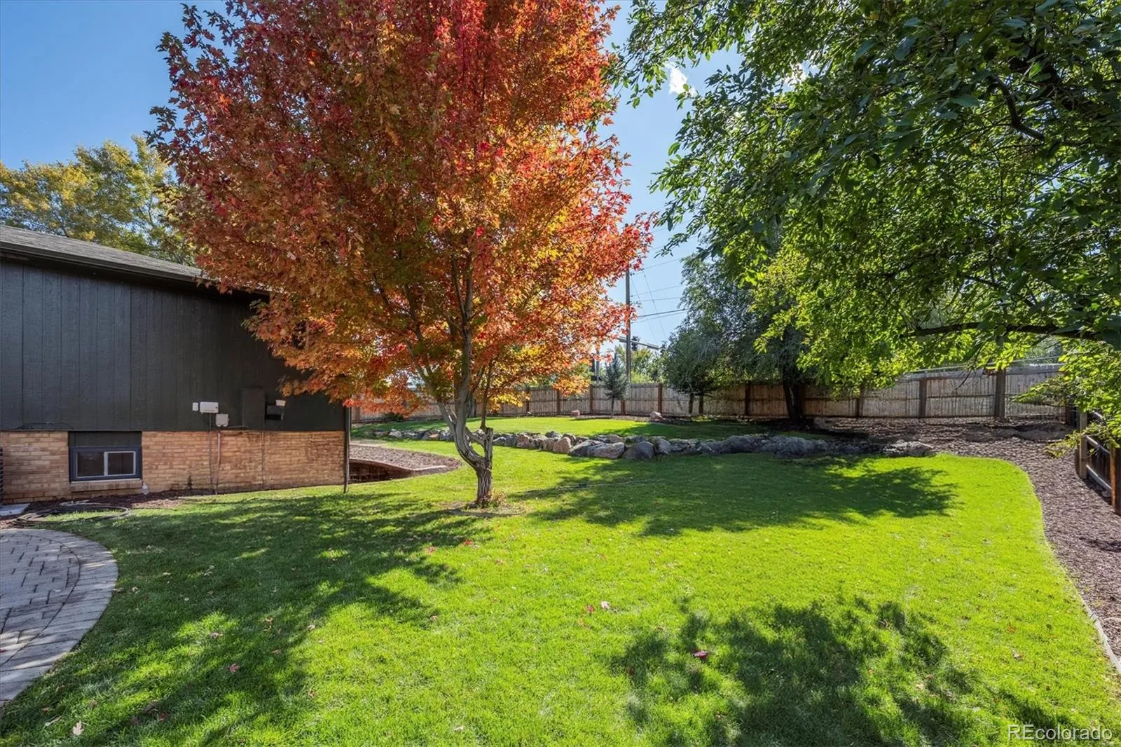 04152026210637 1600 44