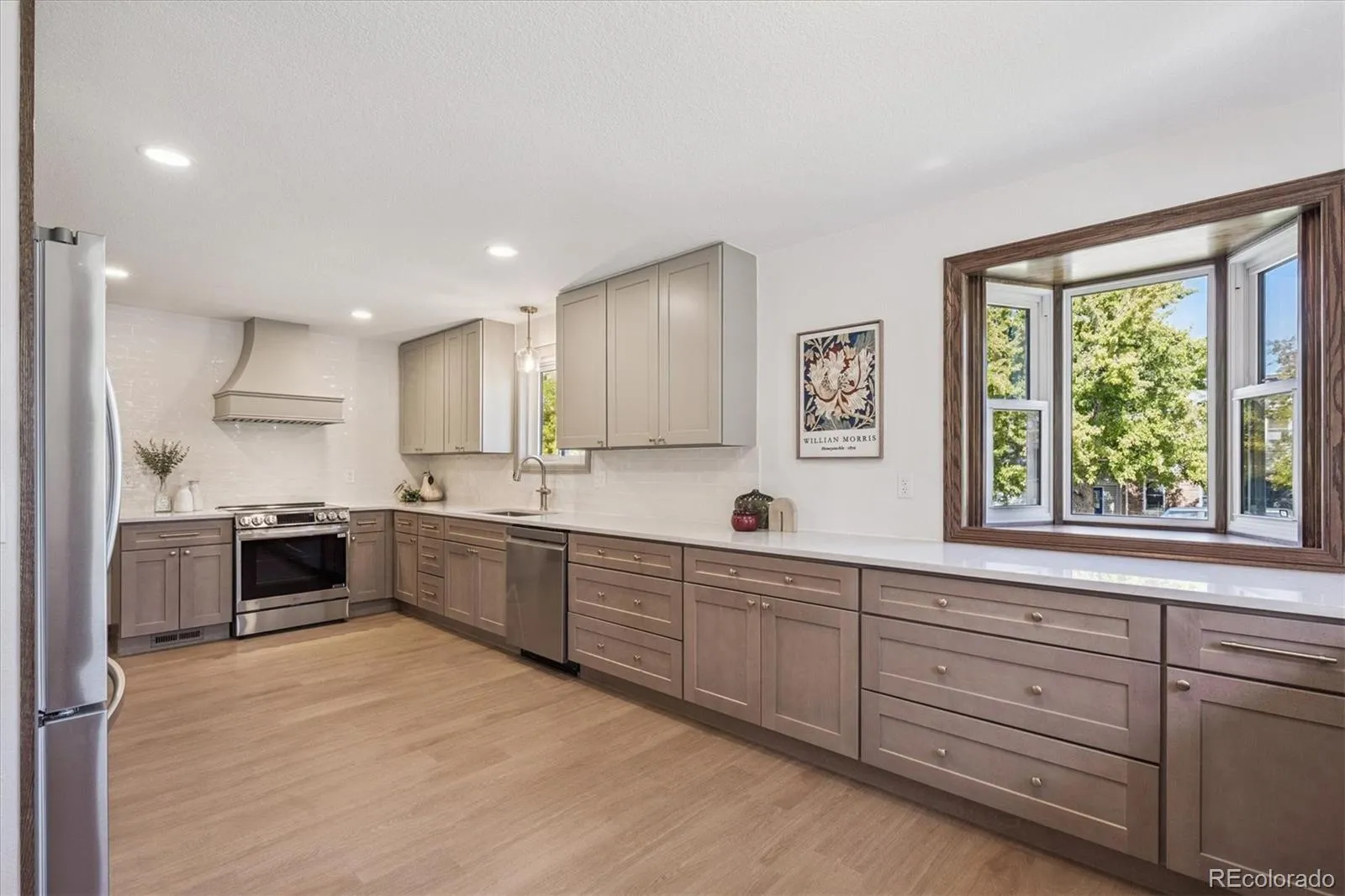 04152026210637 1600 5