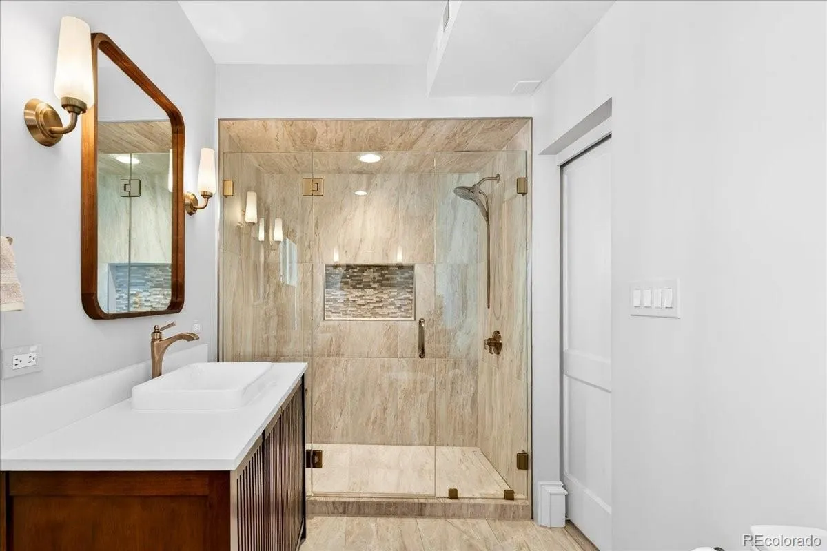 915 E 7th Avenue Denver CO 80218 MLS #REC7054393 05102026231943 1200 20