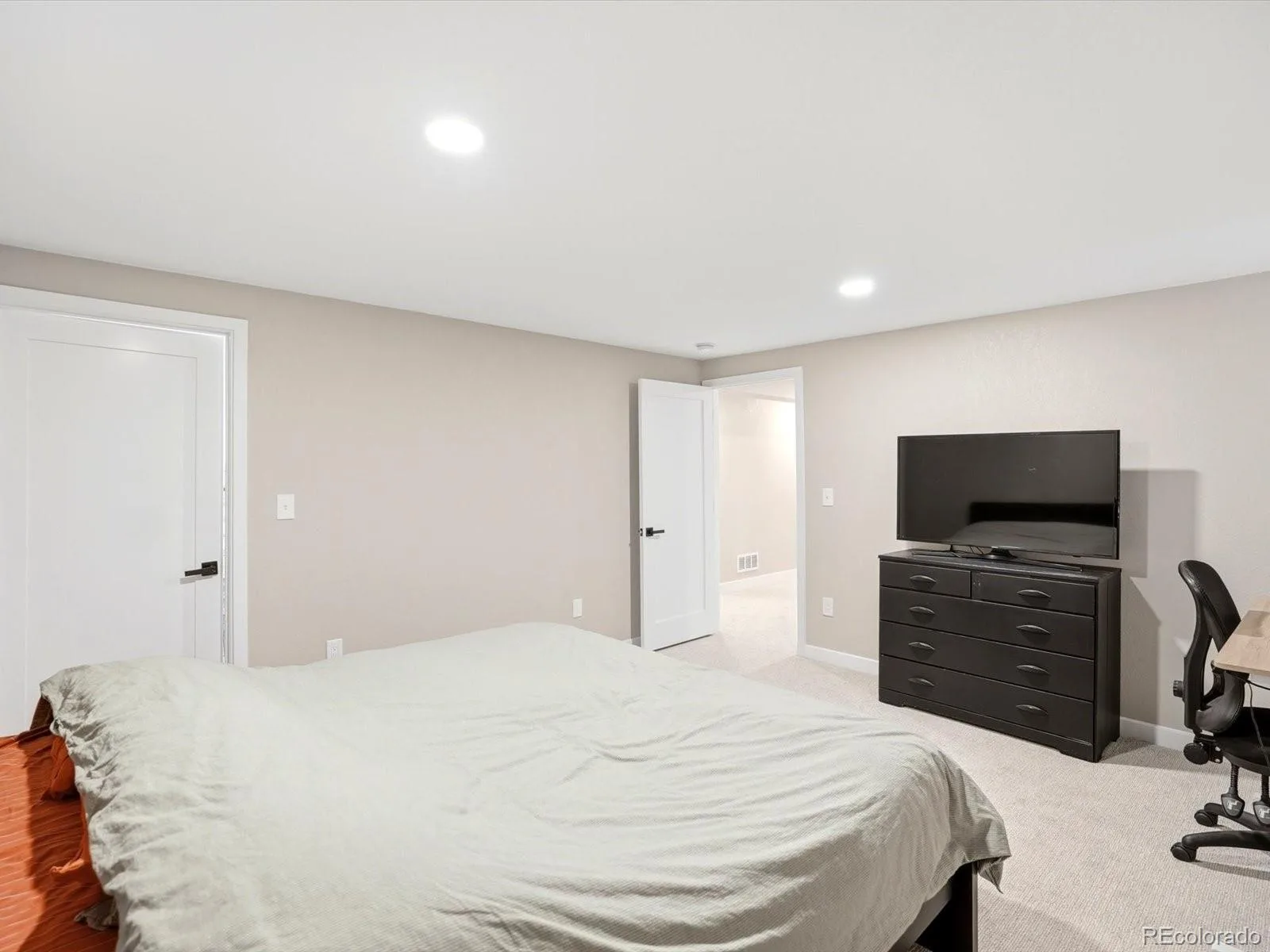 13782 Omega Circle Lone Tree CO 80124 | MLS #REC7055501 08132026204103 1600 29
