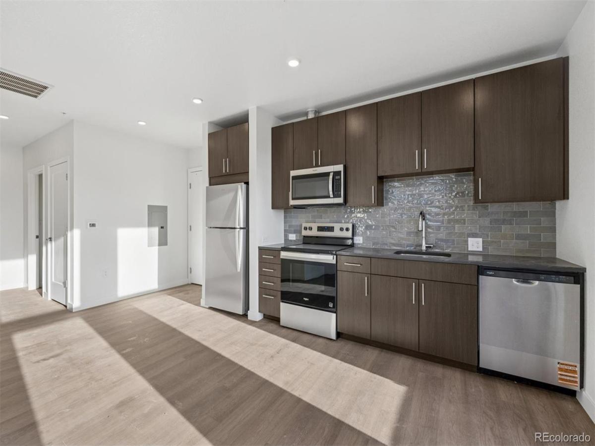 639 29th Street #400 Denver CO 80205 | MLS #REC7060644 MLS #REC7060644 image #0