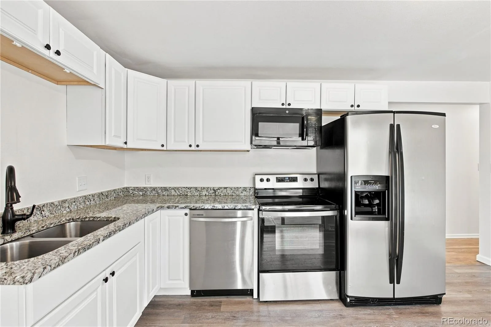 1760 W 55th Avenue Denver CO 80221 | MLS #REC7061852 08222026051541 1600 12