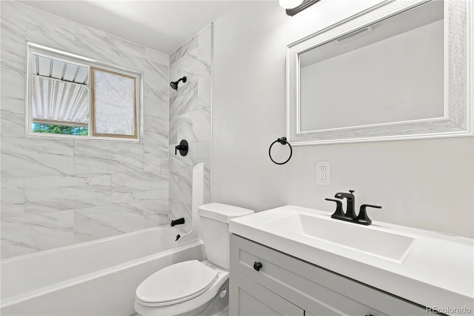 1760 W 55th Avenue Denver CO 80221 | MLS #REC7061852 08222026051541 1600 13