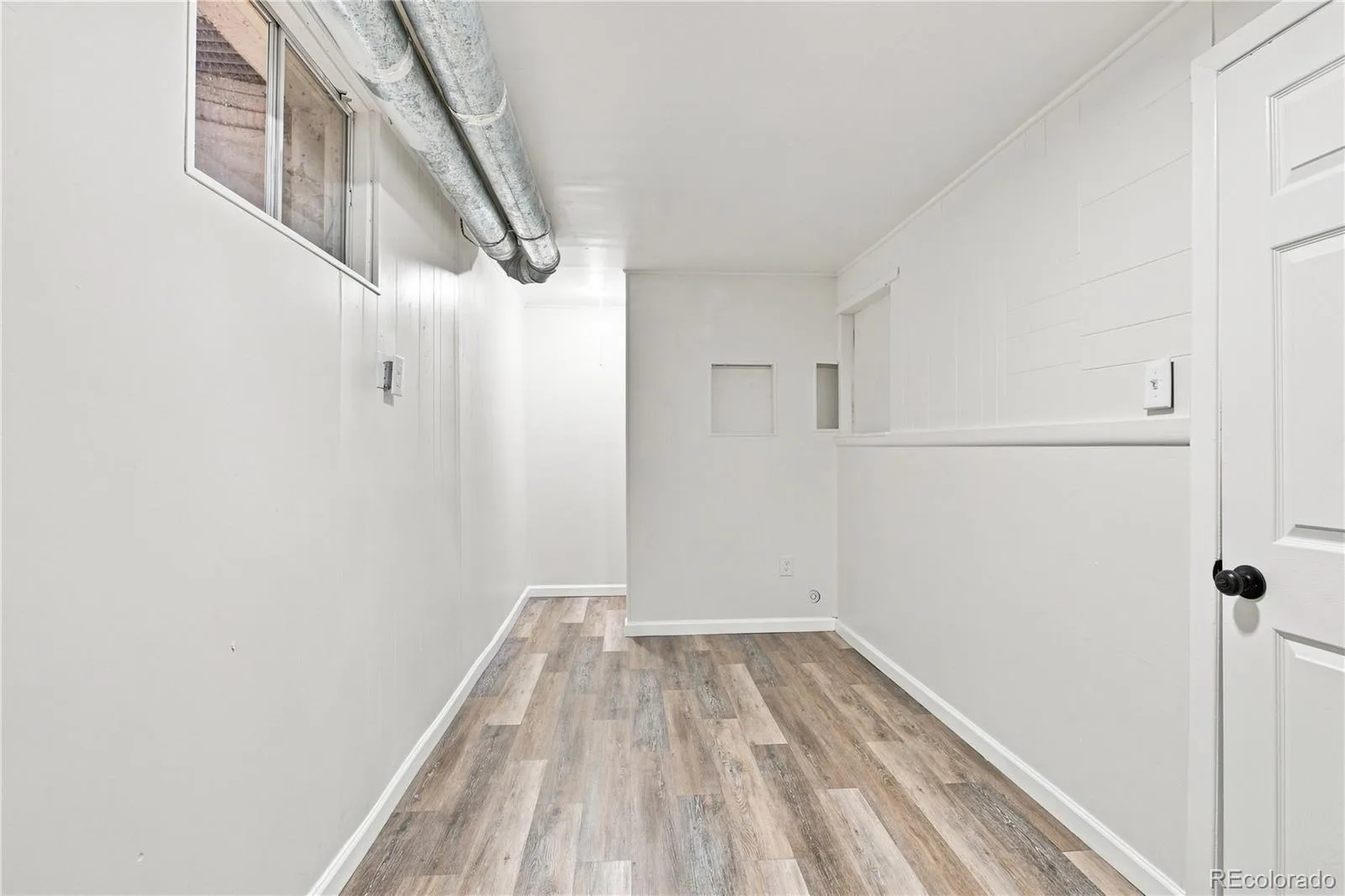 1760 W 55th Avenue Denver CO 80221 | MLS #REC7061852 08222026051541 1600 26